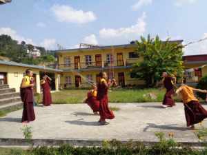 Foto 103 Seilhüpfen2 (800px)