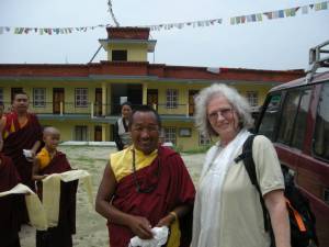 Lama Gondup + Iris (800px)