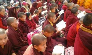 Foto 125 Friedensgebet Boudha2